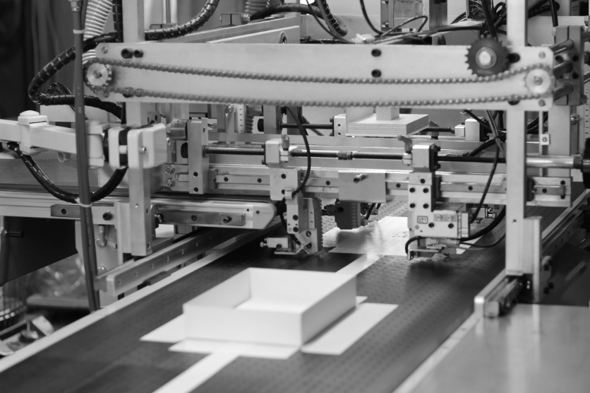 ユニバーサルパッケージ Factory